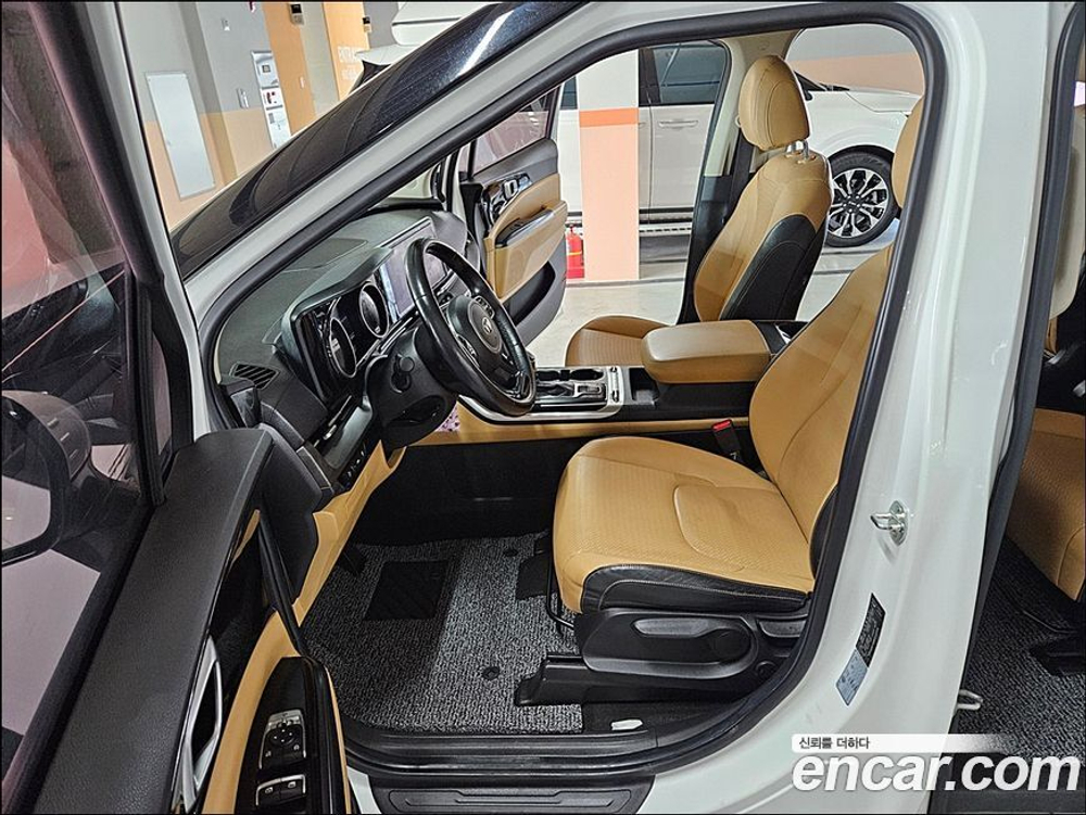 Kia Carnival (Sedona) 4 Generation 9-и местный Prestige (10.2020)