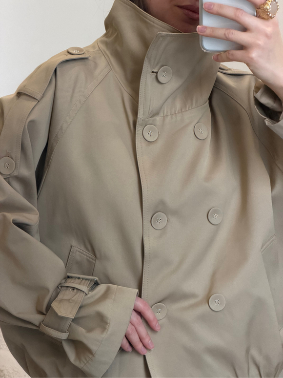 Тренч укороченный песочный