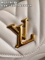 Louis Vuitton Hold Me