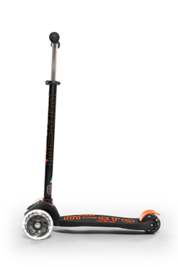 Самокат Maxi Micro Deluxe черно-оранжевый LED