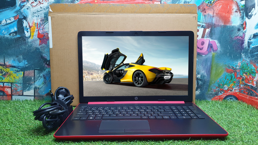 Ноутбук HP AMD E2/4Gb/FHD/15-db0039ur [4hd41ea]/Windows 10