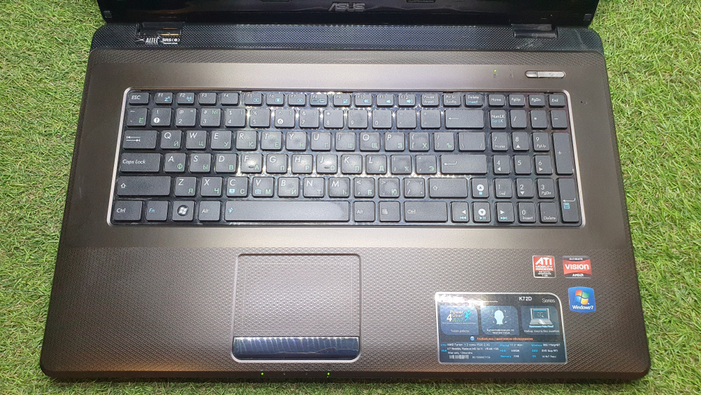 Ноутбук ASUS AMD/4Gb