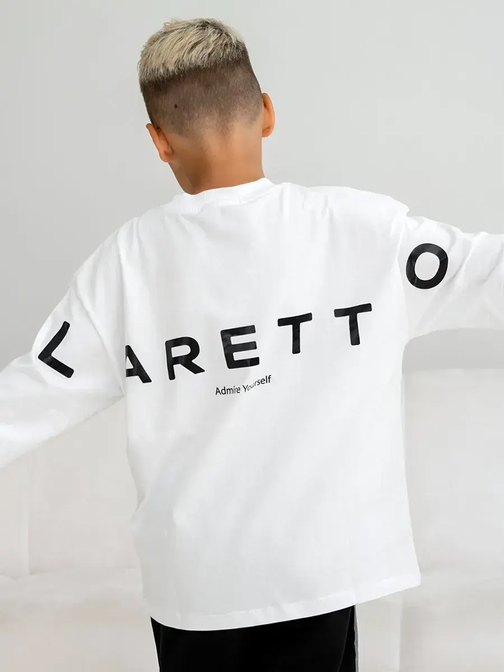 Лонгслив для мальчика школьный