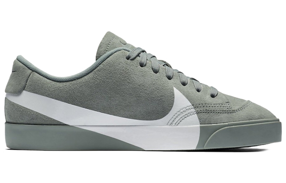 Nike blazer city low trainers best sale