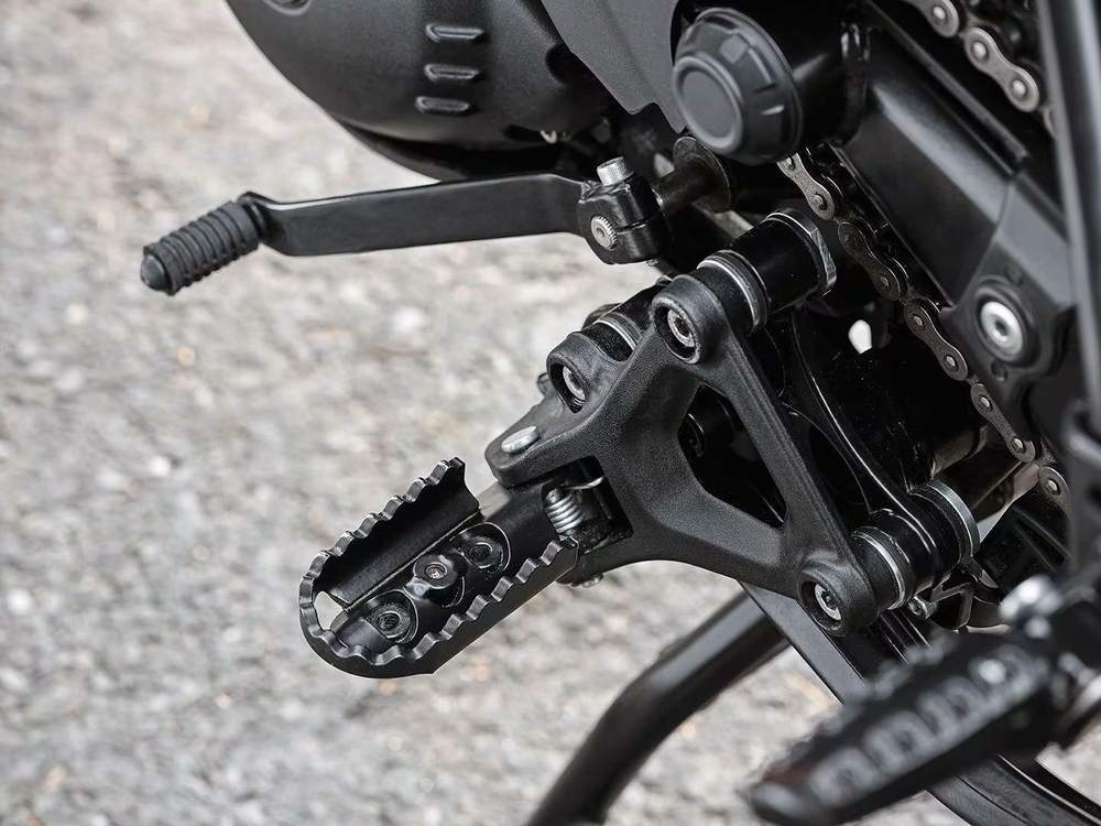 Royal Enfield Himalayan 450 Kamet White (Premium / бескамерные шины)