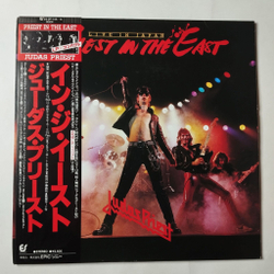 Винтажная виниловая пластинка LP Judas Priest In The East (Live In Japan) (Japan 1979) (Obi) плюс 7 дюймовка