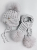 Шапка для девочки зимняя вязаная и шарф
