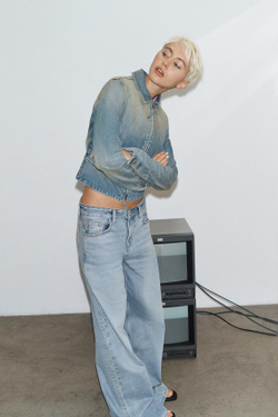 ZARA ДЖИНСЫ TRF EXTRA WIDE-LEG С ЗАКЛЕПКАМИ И ВЫСОКОЙ ПОСАДКОЙ, ГОЛУБОЙ