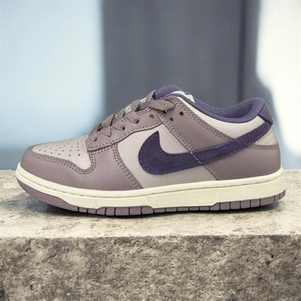 Nike SB Dunk Low • Light Violet Ore