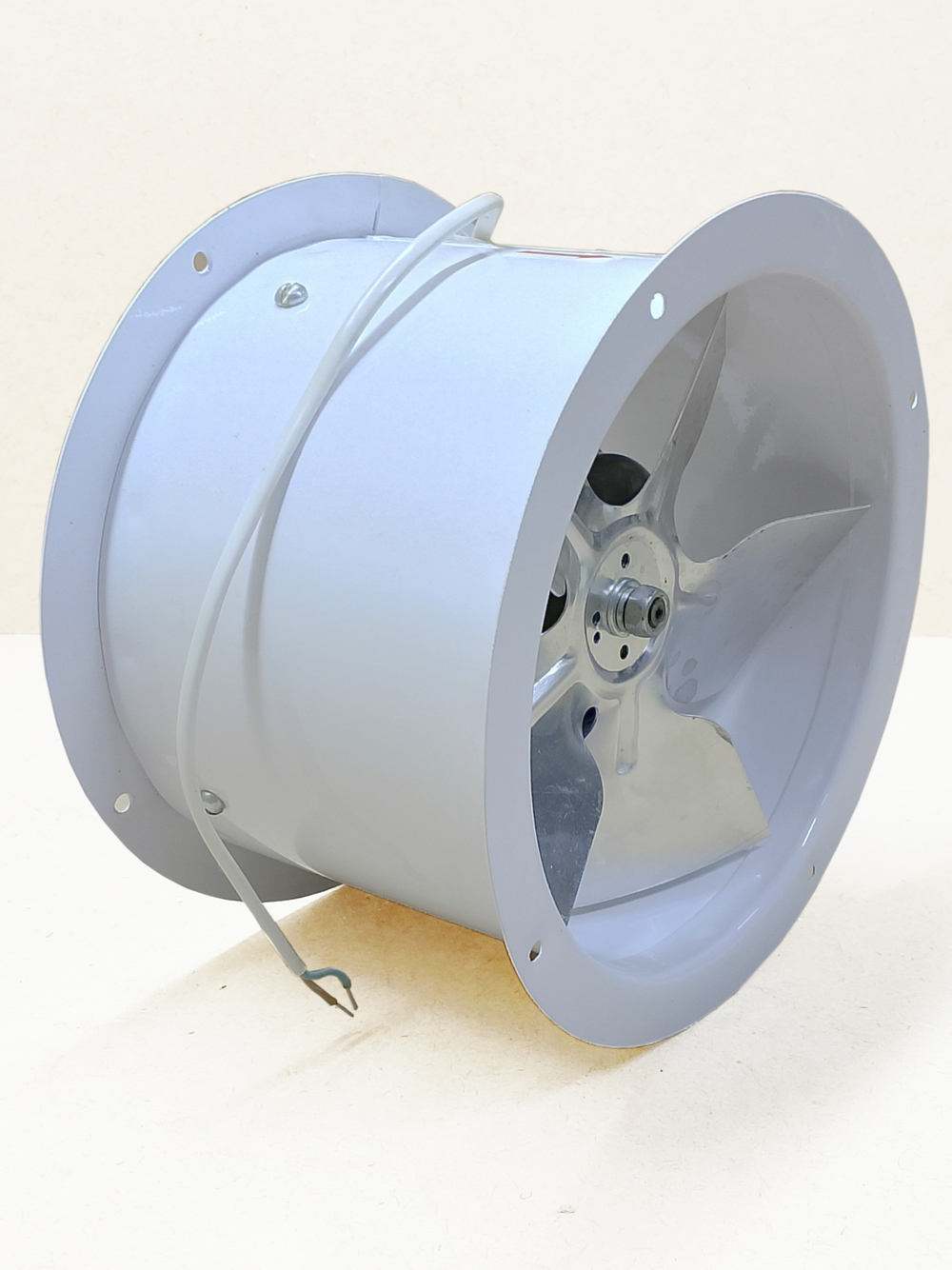 Вентилятор осевой канальный ВОК-1.8-2