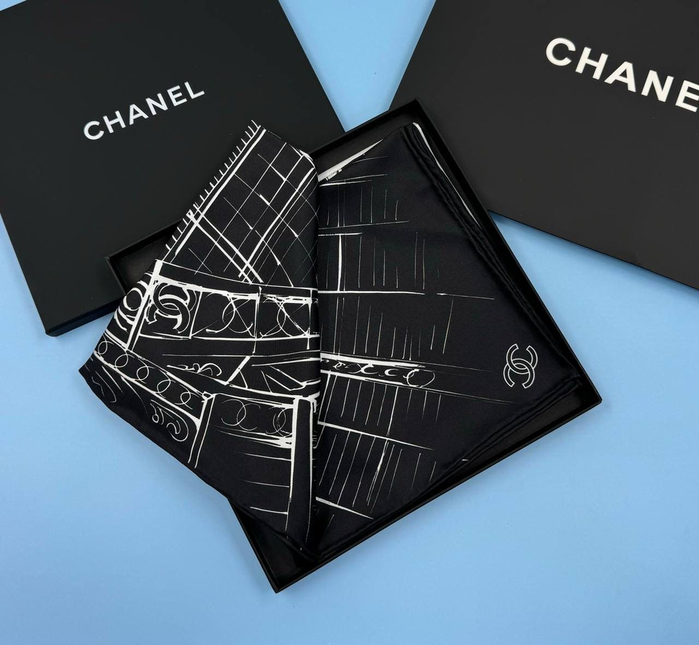 Платок CHANEL