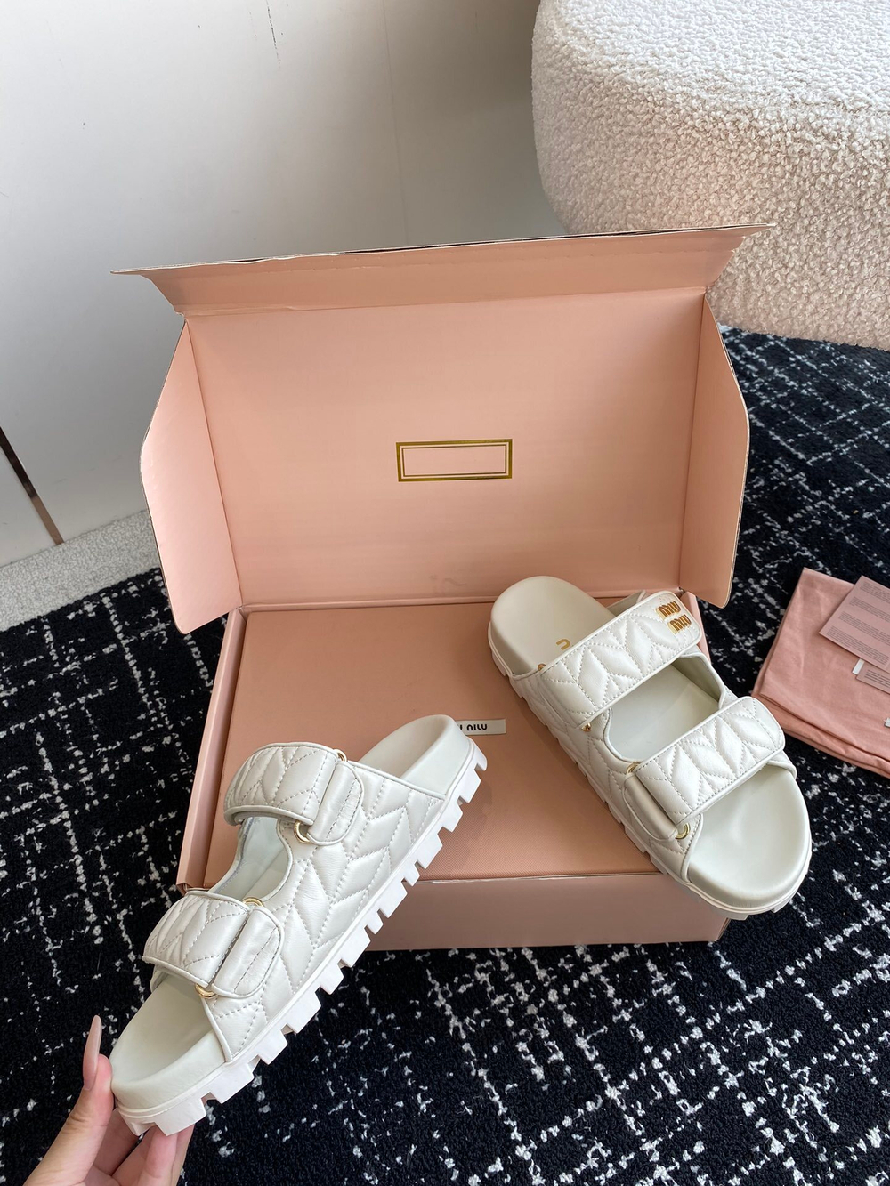 Miu Miu Slide (2 colors)