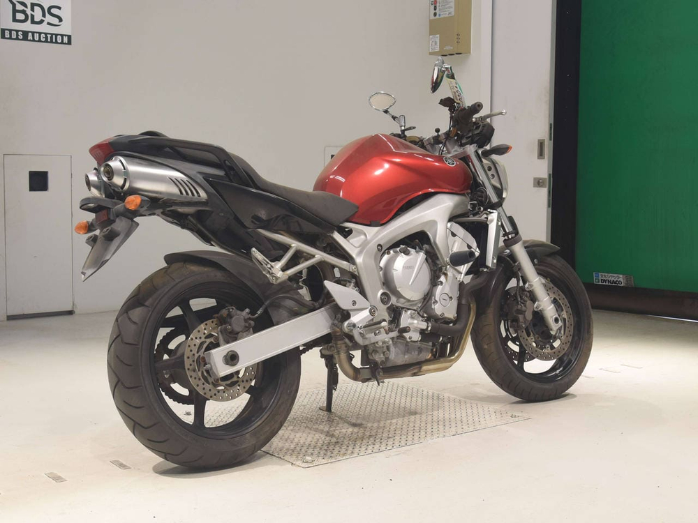 Yamaha FZ6-N 2004
