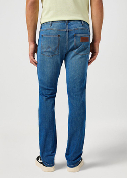 Джинсы мужские WRANGLER GREENSBORO SAGE