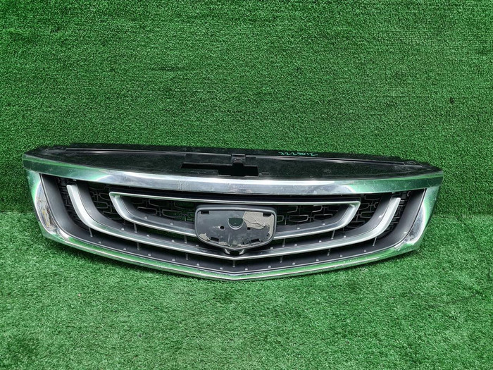 Решетка радиатора Geely Atlas 1 (2016-2022)