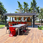 Кресло пластиковое Siesta Contract Pacific, черный