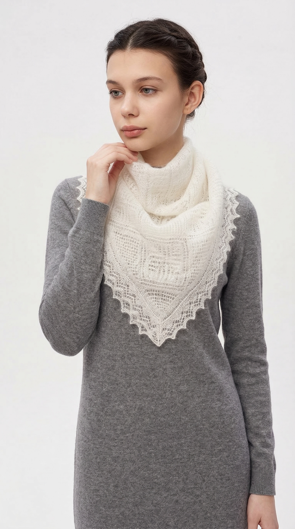 Оренбургский пуховый платок-паутинка А80-02 экрю