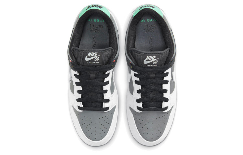 Кроссовки Nike Dunk Sb Pro Iso "Vx1000 Camcorder"