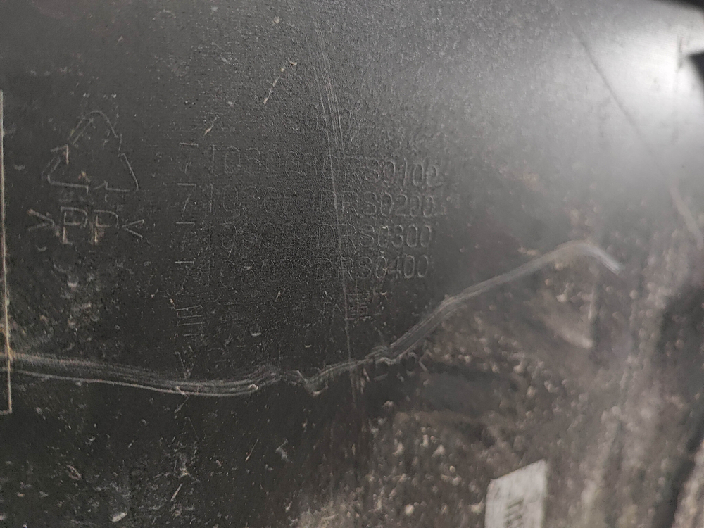 Бампер задний GAC GS8 2 21-нв Б/У Оригинал 7106013DRS0000