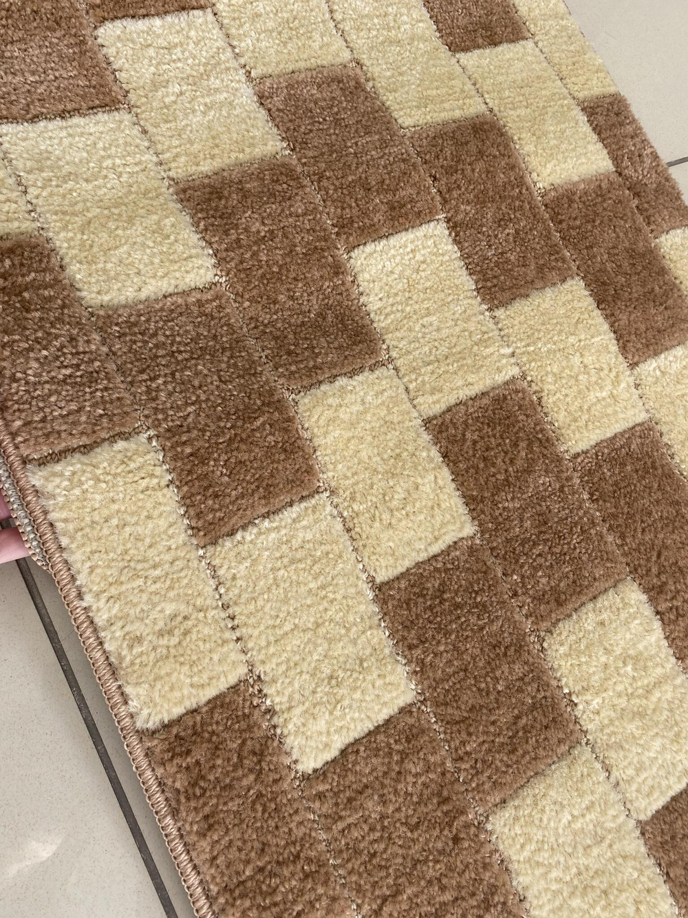 Комплект ковриков для ванной Confetti Bath Maximus Bornova 2546 Light Brown BQ (60*100; 50*60)