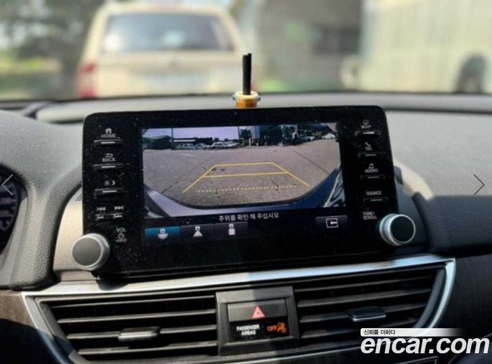 Honda Accord 10 Generation 2.0 Hybrid Touring (12.2019)