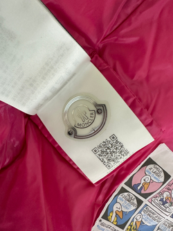 Пуховик Moncler