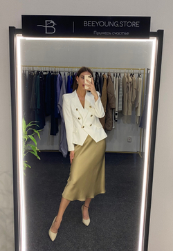 Юбка атласная Clothe в длине миди