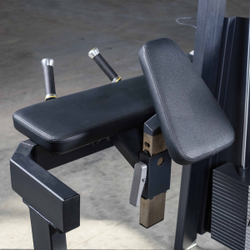 A2024 Глют-машина. Ягодичные. Стек 100 кг