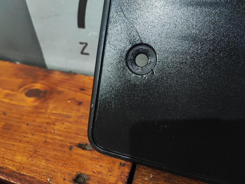 Площадка гос. номера Volkswagen Passat (B6) 05-10 Б/У Оригинал 3C0807285A