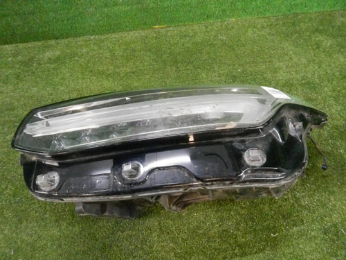Битая Фара левая Volvo XC90 2 (2014-2019) LED