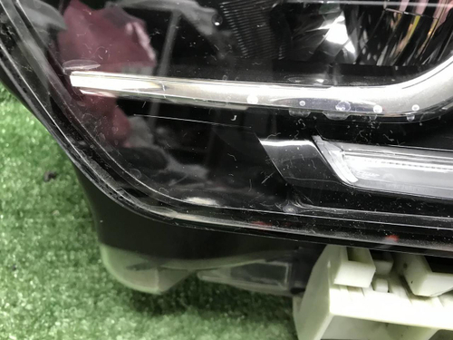 Битая Фара левая Infiniti QX80 (2017-2024) LED