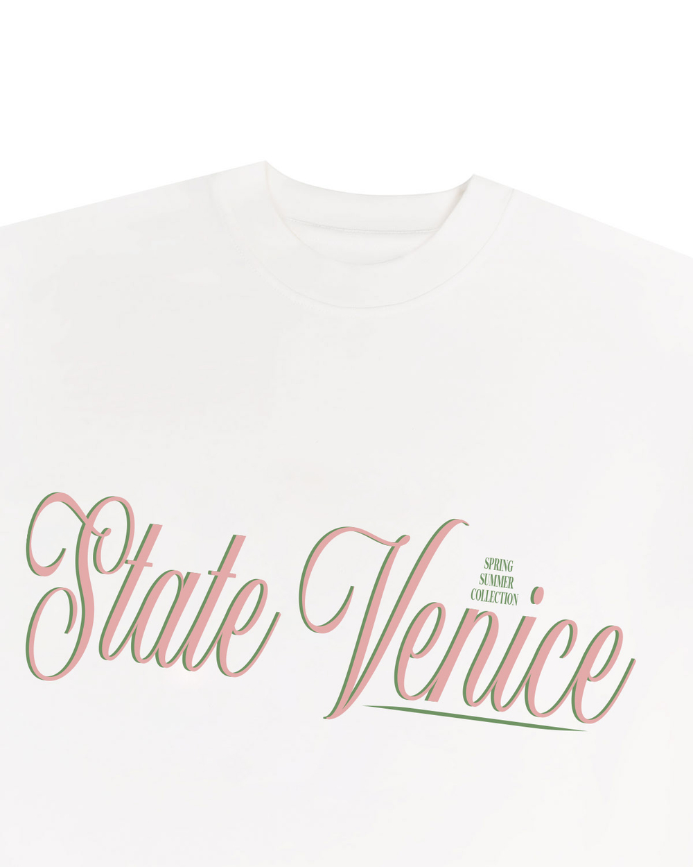 Укороченная футболка свободного кроя