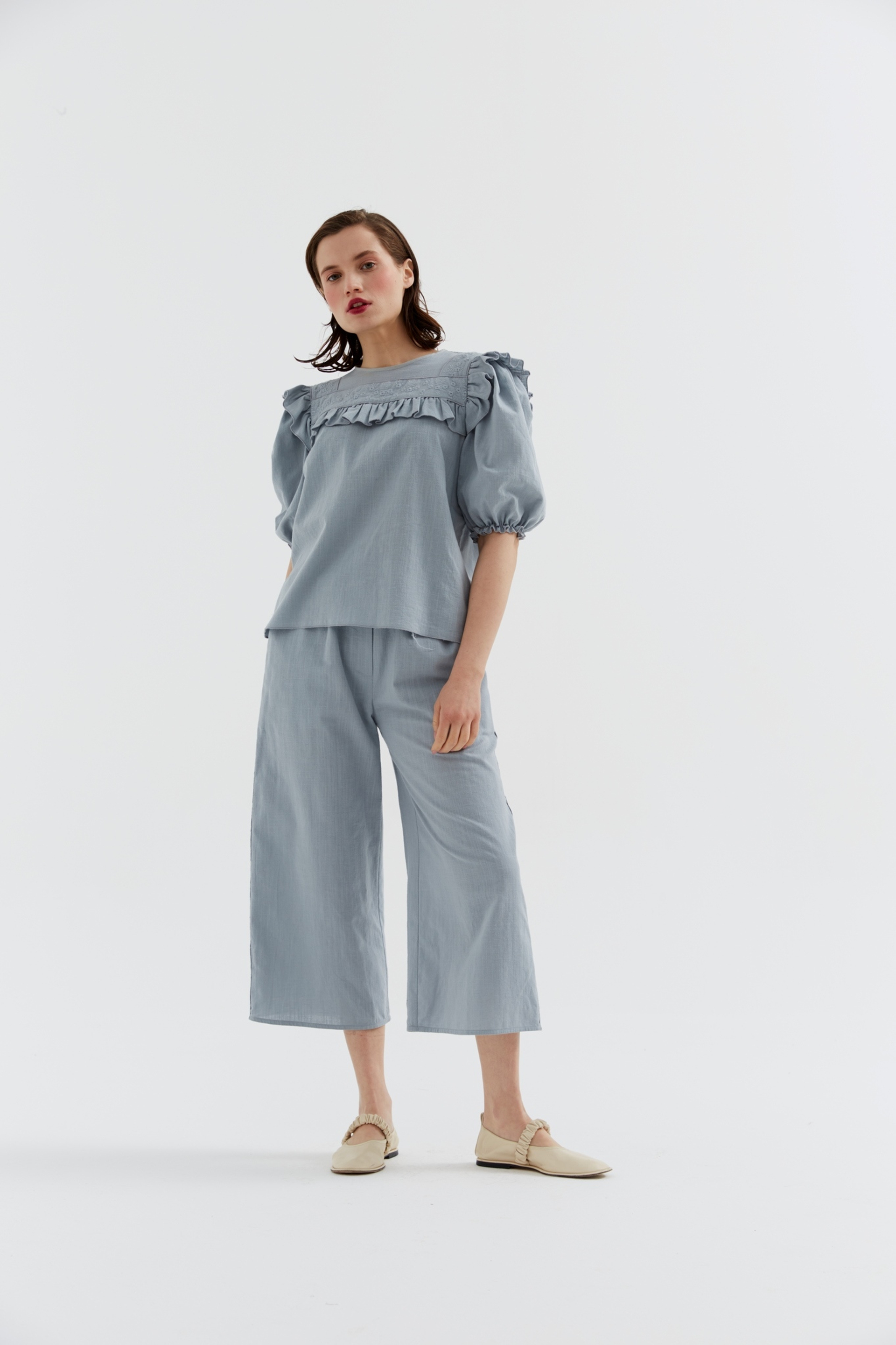 Блуза с рукавами буф