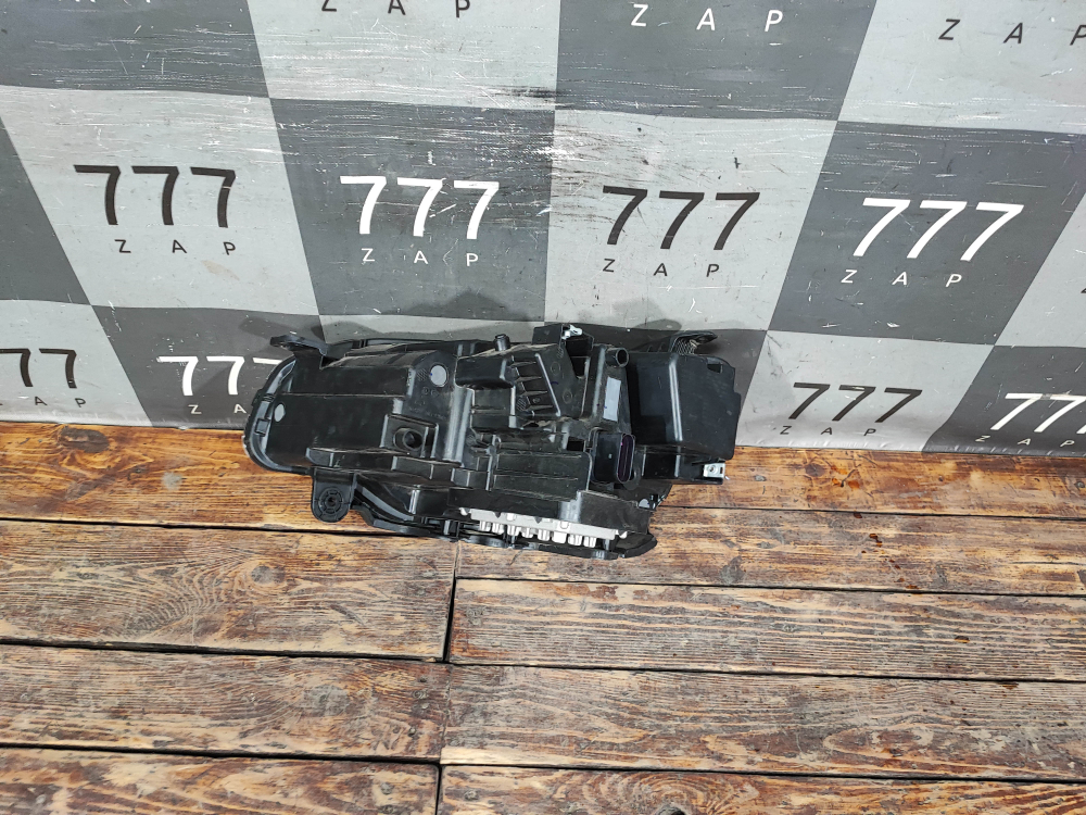 Фара правая LED Belgee X70 24-нв Б/У Оригинал 6608136347