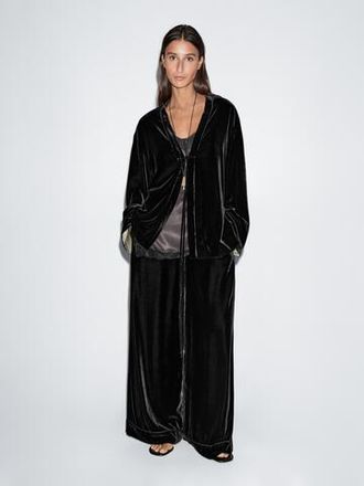 MASSIMO DUTTI - VELVET SIGNATURE