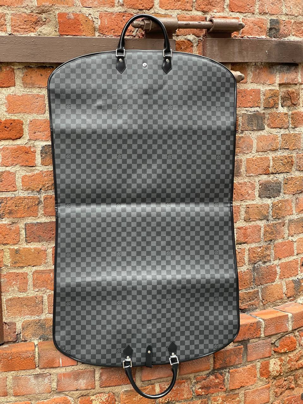 Сумка-кофр Louis Vuitton