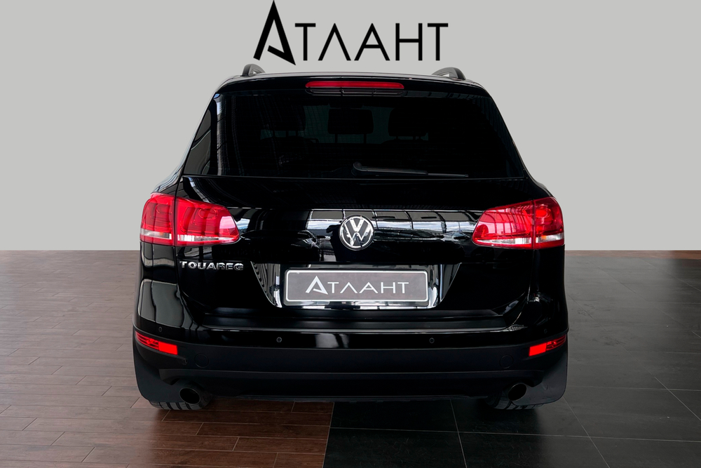 Volkswagen Touareg, 2014 год