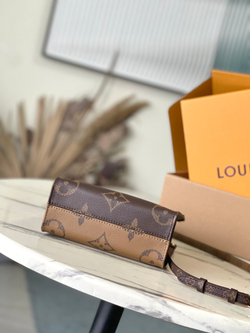 Louis Vuitton Onthego BB
