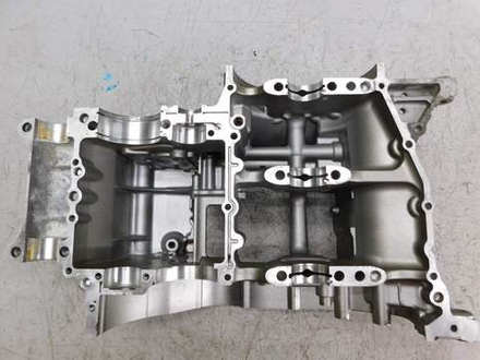 Нижняя часть картера Honda VFR800 RC79E