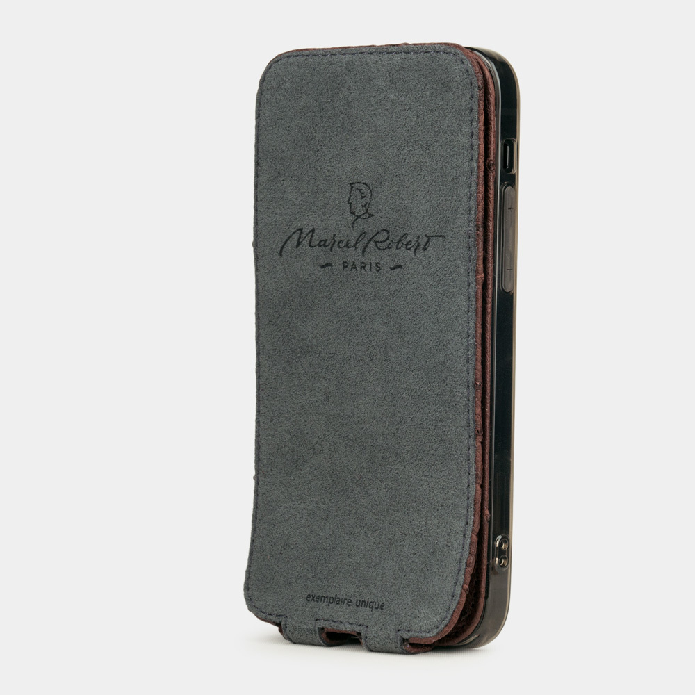 Чехол для iPhone 12/12Pro из кожи страуса бордового цвета