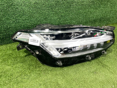 Фара правая Volvo XC90 2 (2014-2019) Full LED