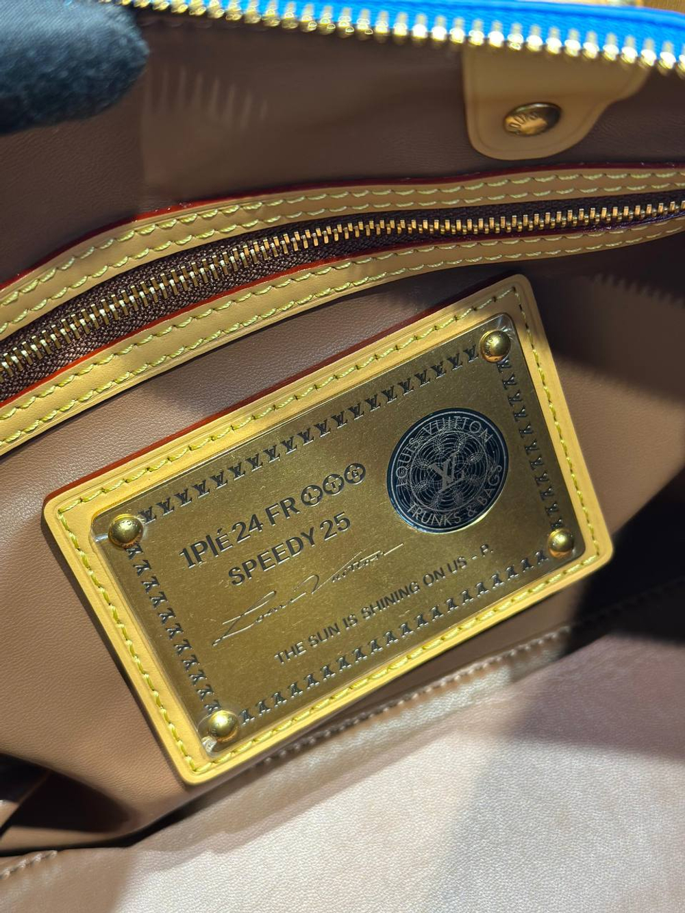 Сумка Louis Vuitton