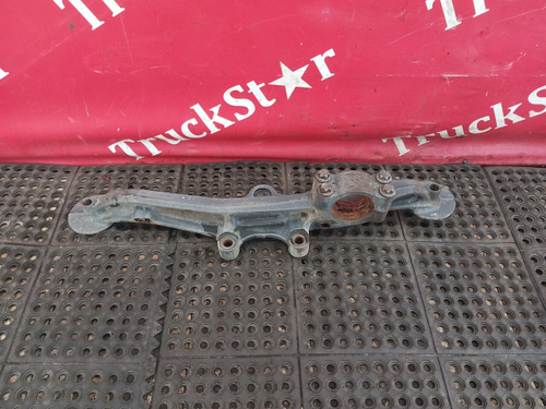 Кронштейн пневморессоры левый 2020г.