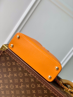 Louis Vuitton Capucines BB