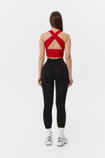 Топ с контрастным принтом