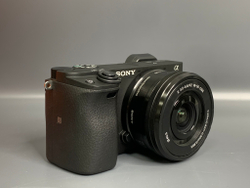 Sony A6400 kit 16-50mm 4100 кадров