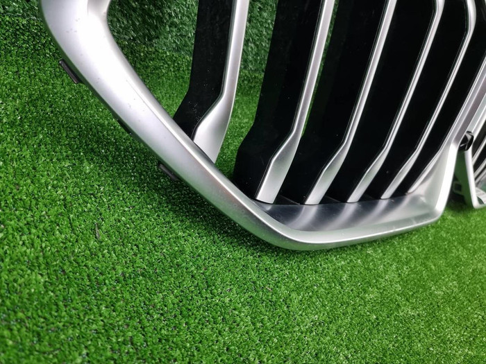 Решетка радиатора BMW X6 G06 (2019-2023)