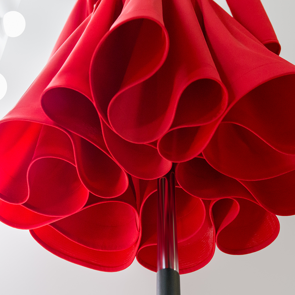 красное платье для танцев