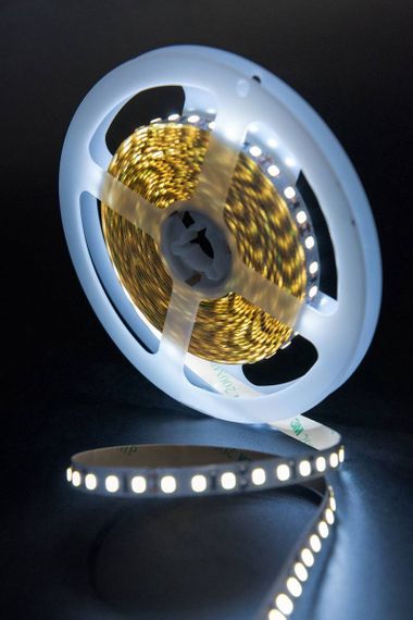 Светодиодная лента SWG 12W/m 120Led/m 2835SMD холодный белый 5M SWG2120-12-12-W-М 009238