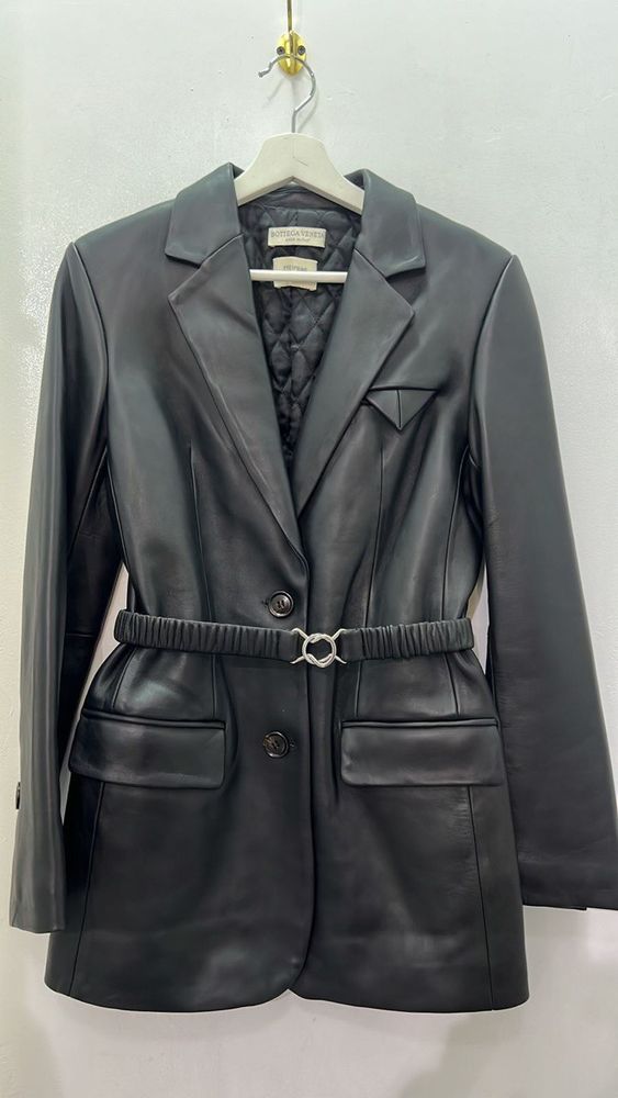 Кожаная куртка Bottega Veneta